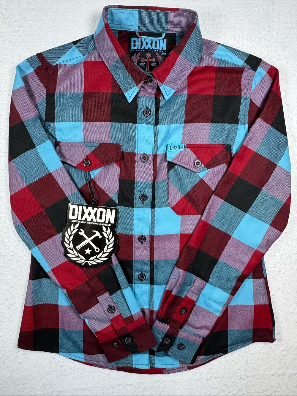 NWT Dixxon DREXL Plaid Flannel Shirt Women’s Medium Red Blue
